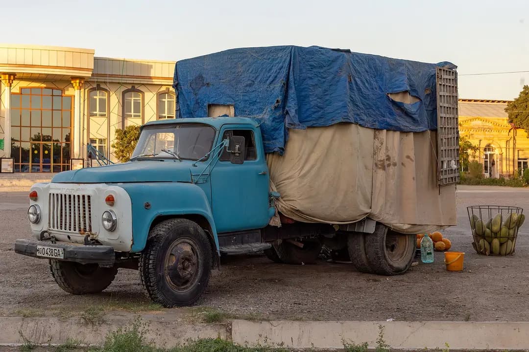 Nurabad: the foothills south-west of Samarkand