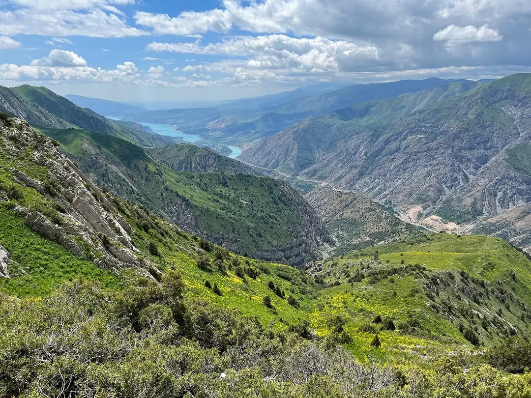 The Pskem valley: border mountains and the permit regime