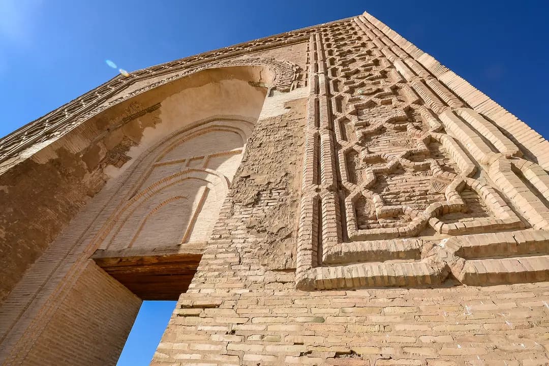 Rabati Malik and the Sardoba: A Caravanserai on the Silk Road